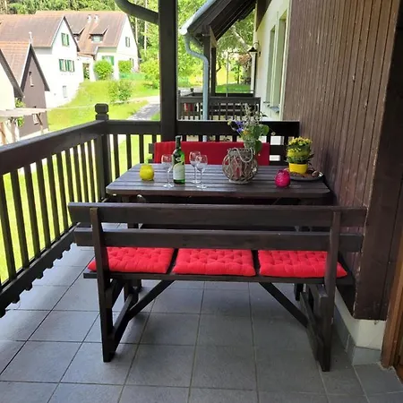 Haus Waldviertel Am Herrensee شقة