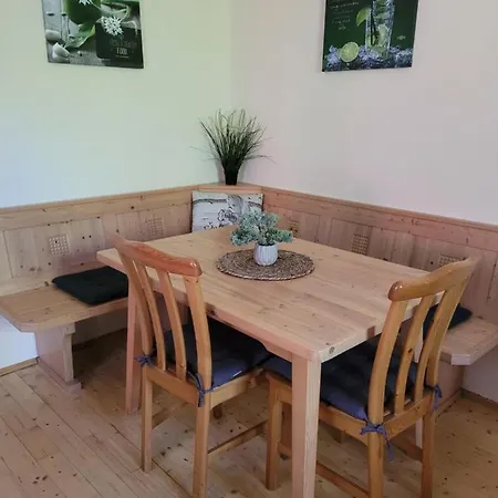 شقة Haus Waldviertel Am Herrensee