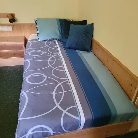 Haus Waldviertel Am Herrensee * ليتشاو